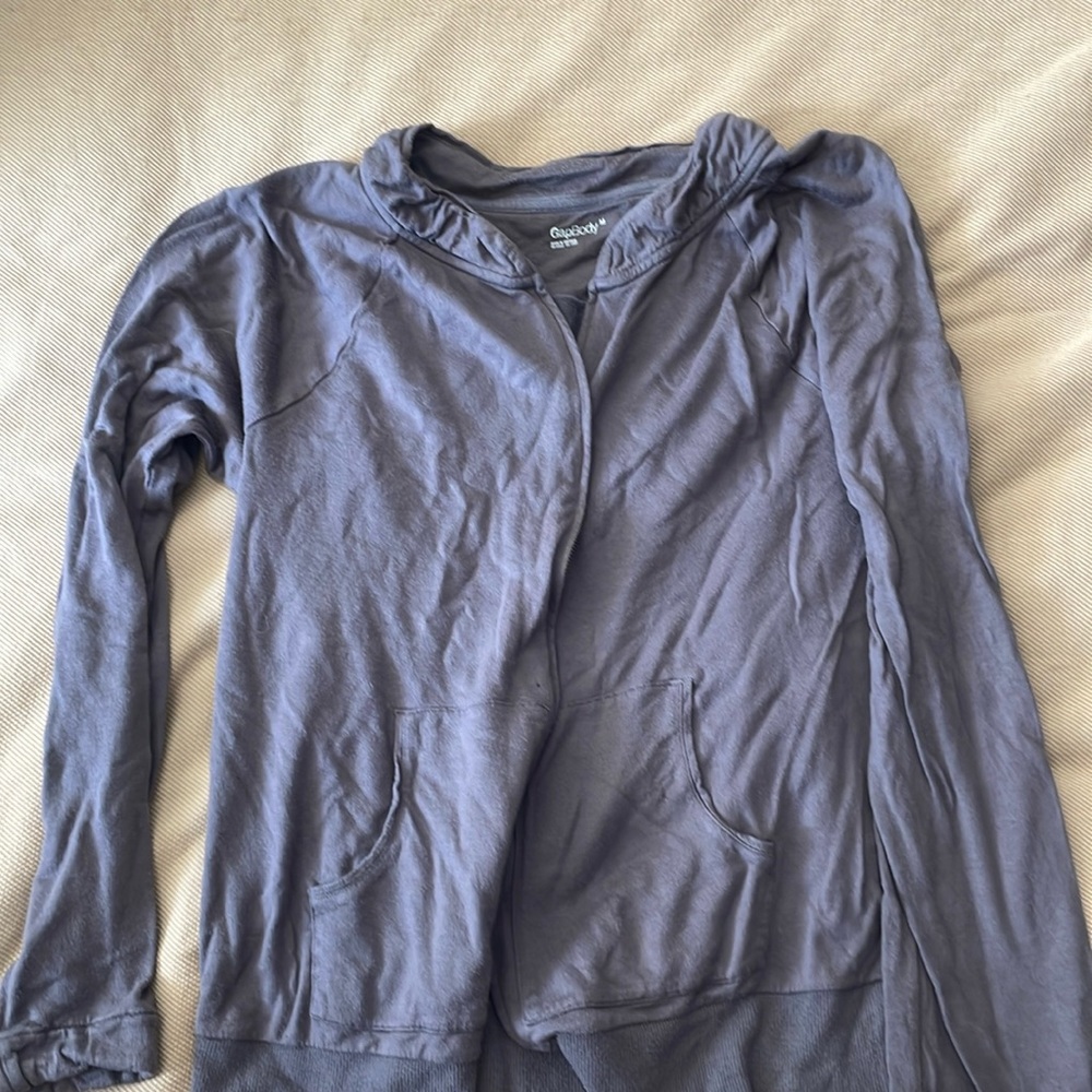 Gap body zip up
